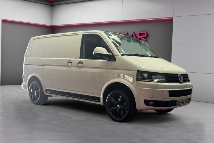 VOLKSWAGEN TRANSPORTER FOURGON