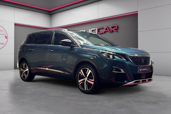 PEUGEOT 5008