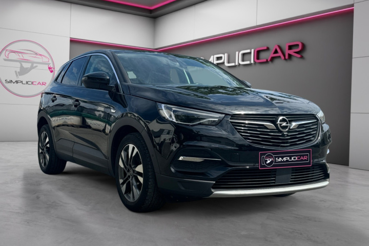 OPEL GRANDLAND X