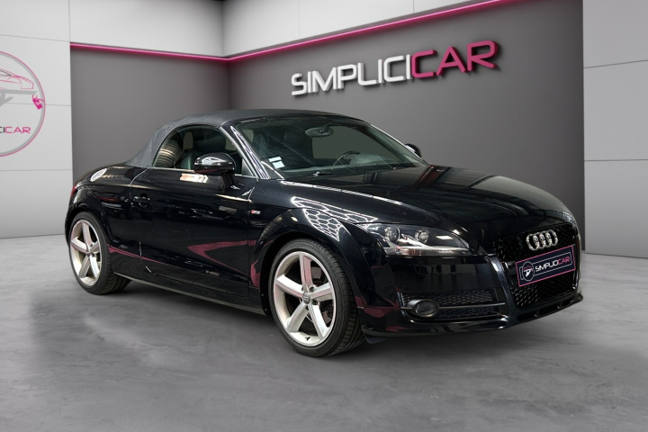AUDI TT ROADSTER
