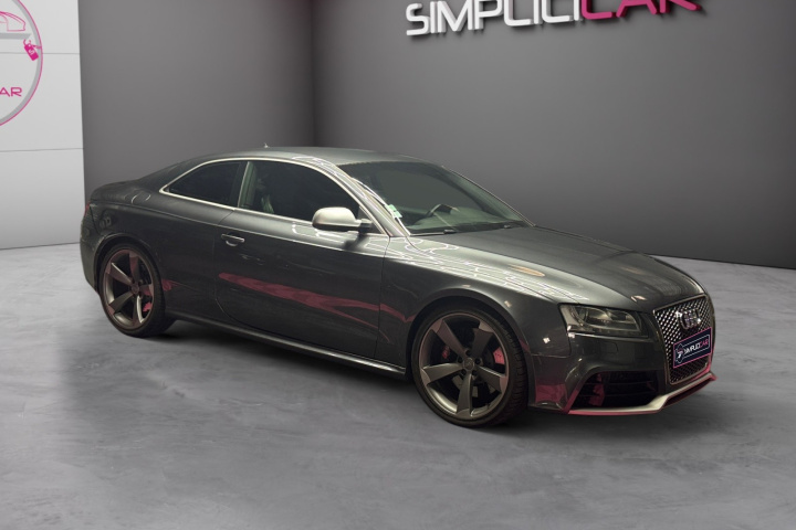 AUDI RS5