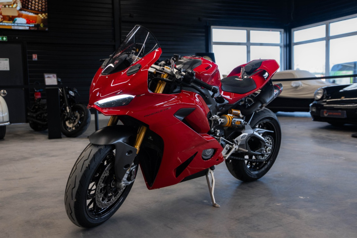 Ducati  panigale V2 S