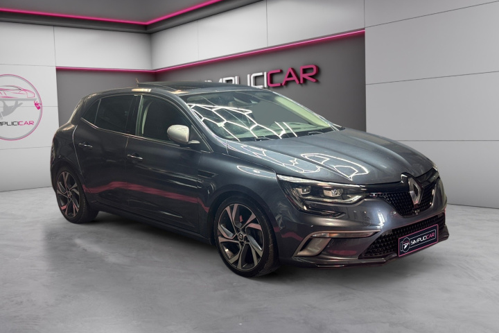 RENAULT MEGANE IV BERLINE