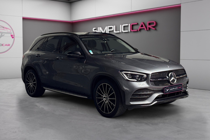 MERCEDES GLC