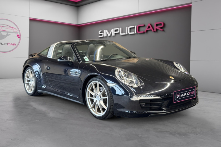 PORSCHE 911 TARGA