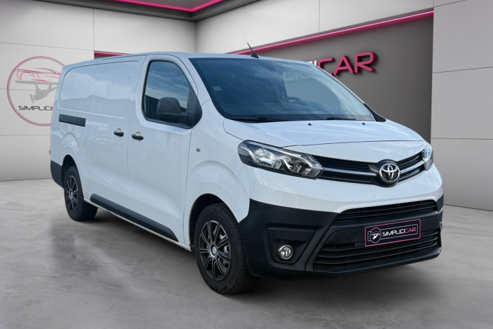 TOYOTA PROACE FOURGON